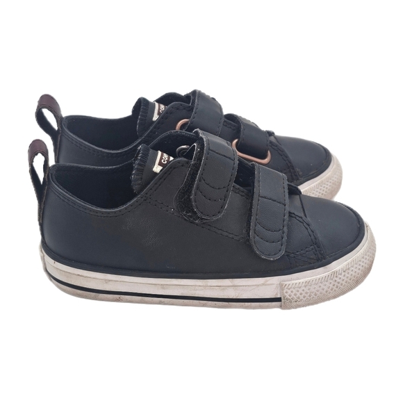 Converse Other - Converse Chuck Taylor All Star 2V Toddlers Sneakers Black Infant Size 7